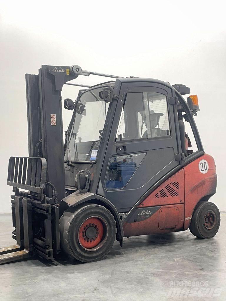 Linde H30T-02-393 Газові навантажувачі