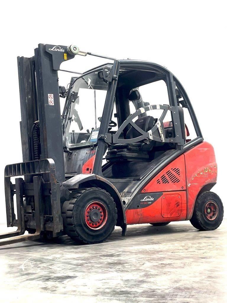 Linde H30T-393-EVO Газові навантажувачі