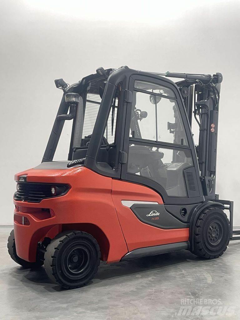 Linde H35D-01-1202 Дизельні навантажувачі