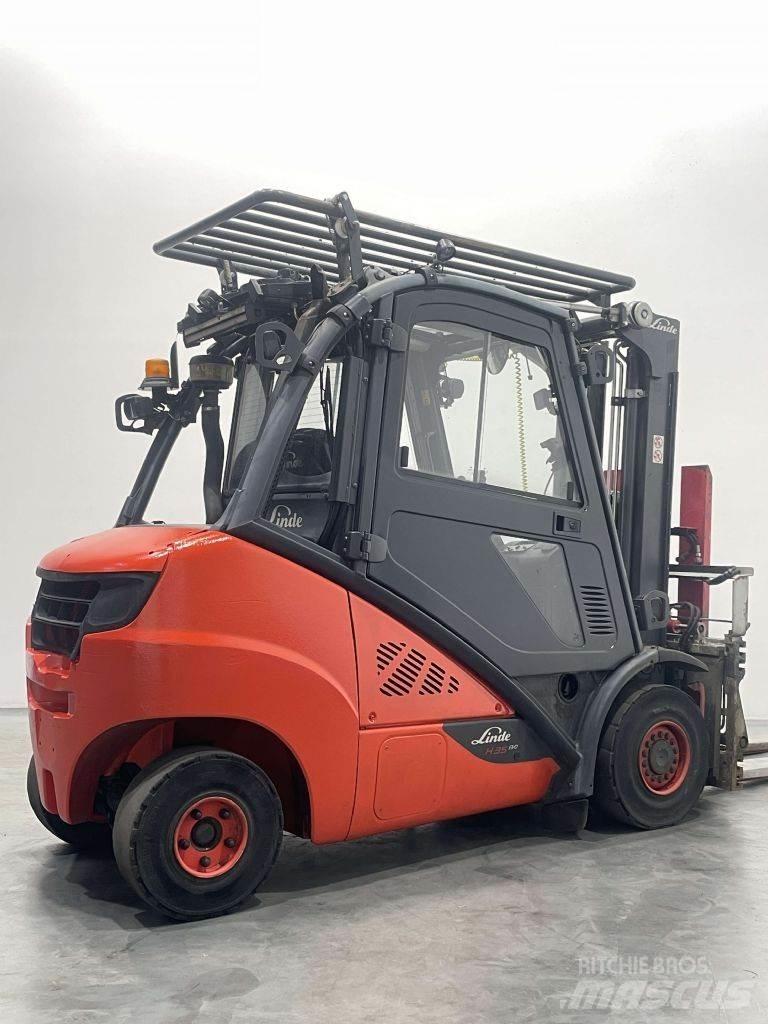 Linde H35D-02-393 Дизельні навантажувачі