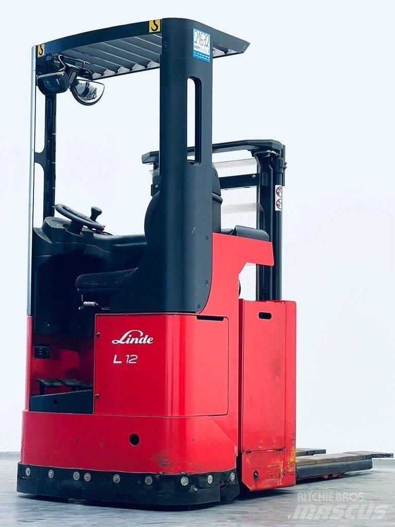 Linde L12R-379 Самохідні електроштабелери