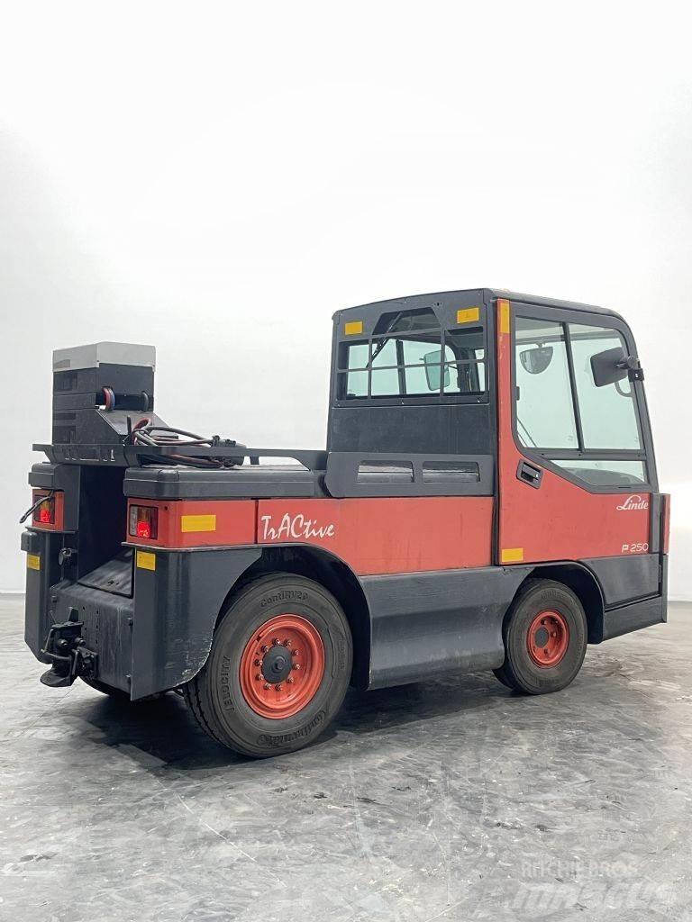 Linde P250-127 Тягачі колісні