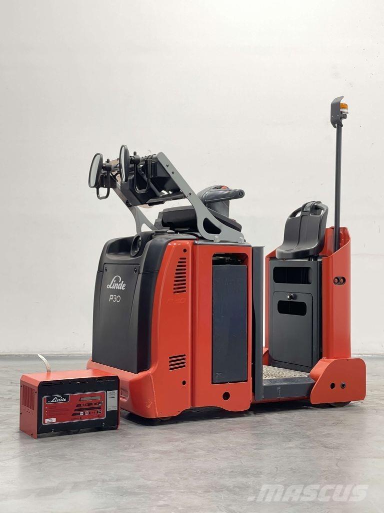 Linde P30C-1190 Тягачі колісні