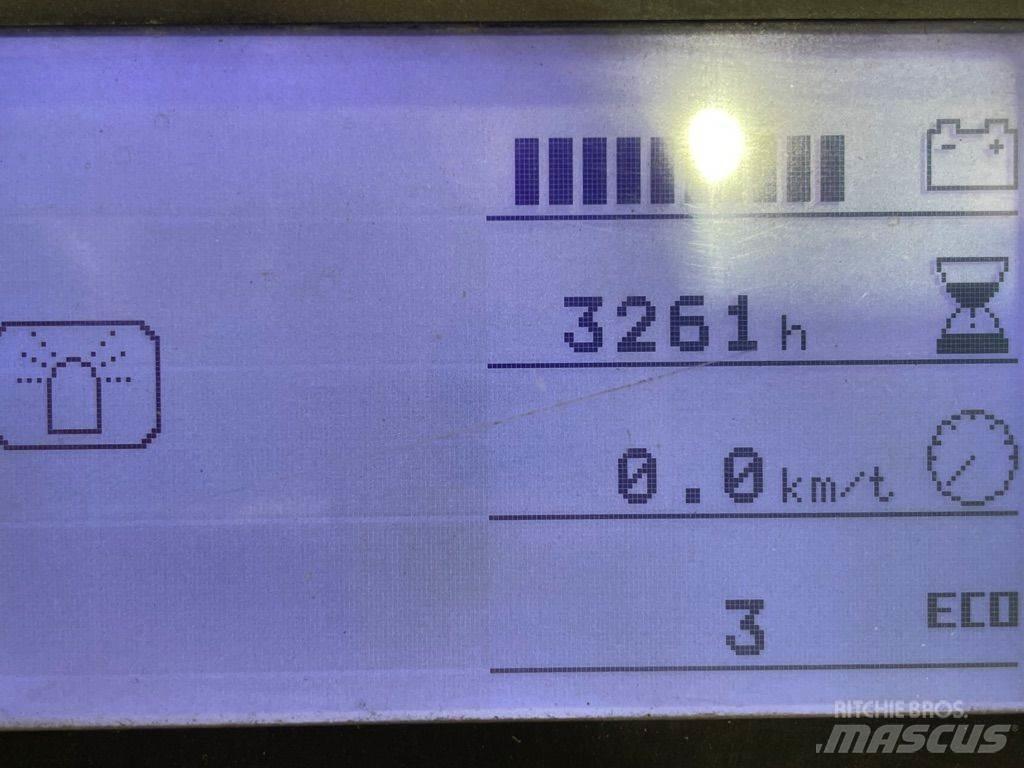 Linde P80-1191 Тягачі колісні