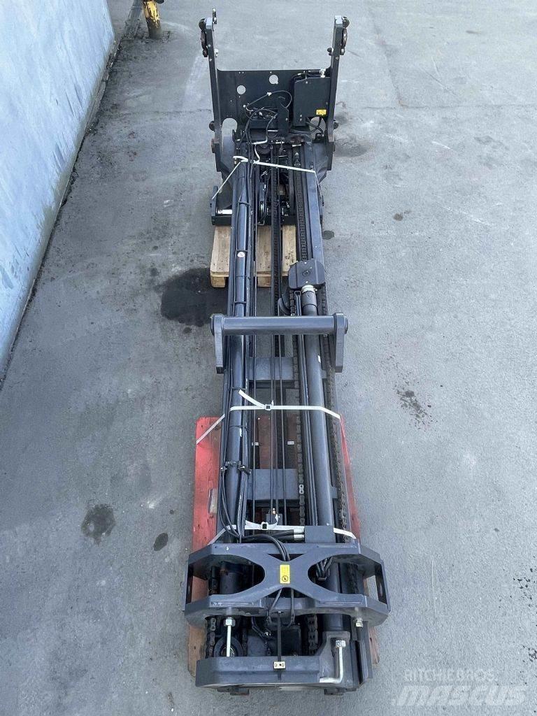 Linde R16HD-01-1120 Річ-трак із високим підйомом