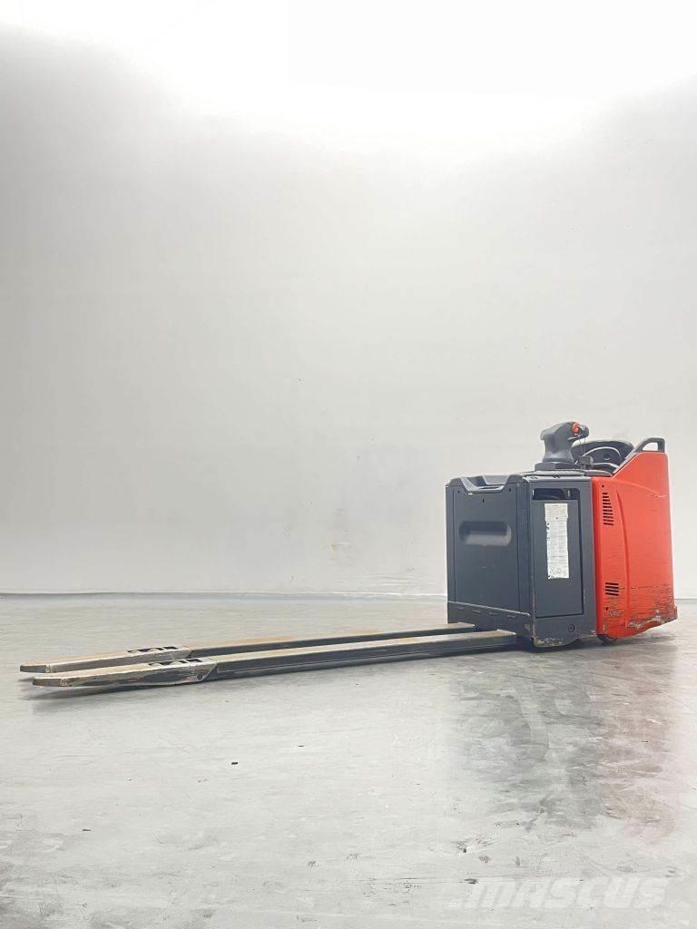 Linde T25SP-131 Штабелери