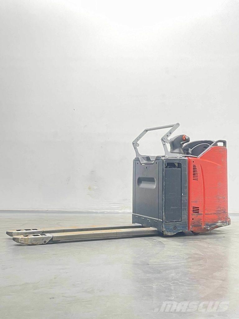 Linde T25SP-131 Штабелери