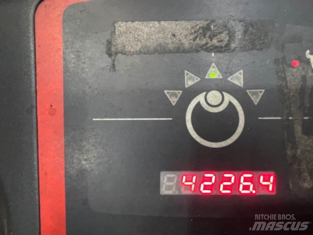 Linde V10-5212 Підбирачі замовлень з нижніх ярусів