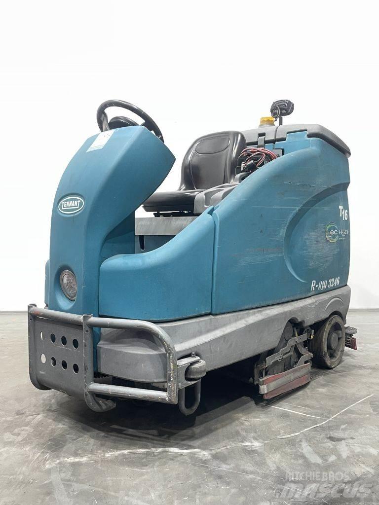 Tennant T16 Підмітальні машини