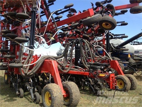 Bourgault 3310 Сівалки
