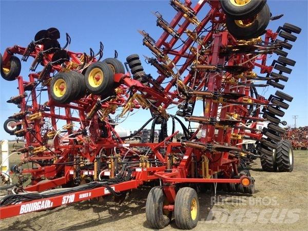 Bourgault 5710 Сівалки