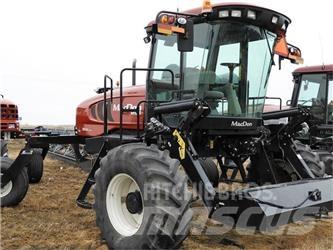 MacDon M155 Прибиральні комбайни