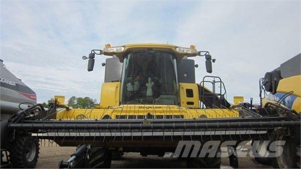 New Holland CX840 Зернозбиральні комбайни