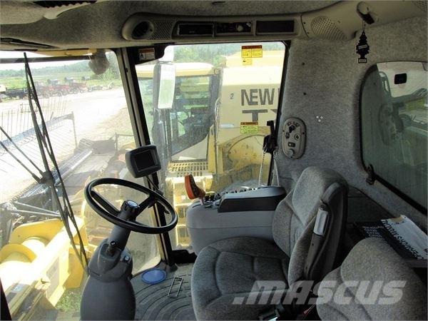 New Holland CX860 Зернозбиральні комбайни