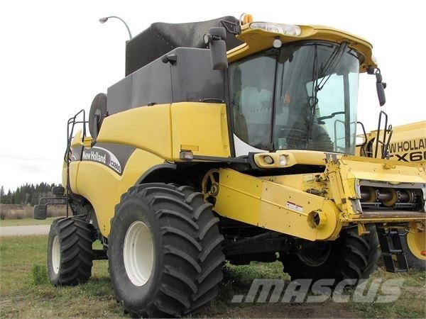 New Holland CX860 Зернозбиральні комбайни