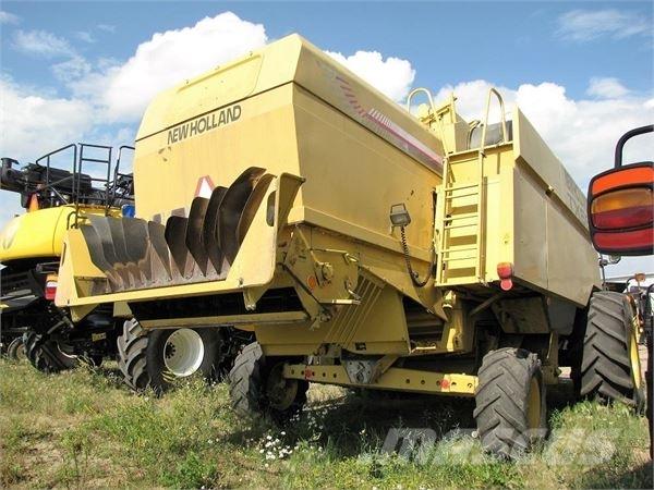 New Holland TX66 Зернозбиральні комбайни