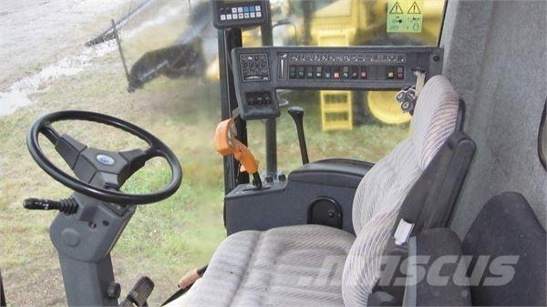 New Holland TX66 Зернозбиральні комбайни