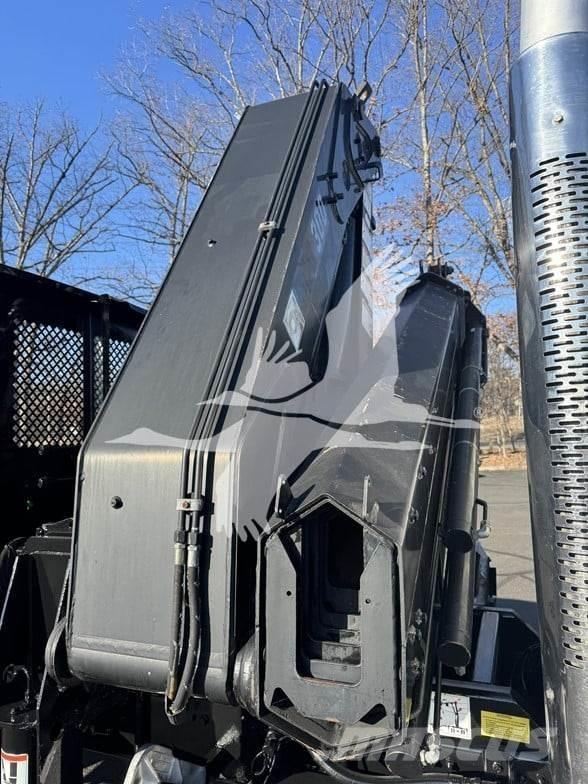 Hiab 300-6 Лісозаготівельні крани