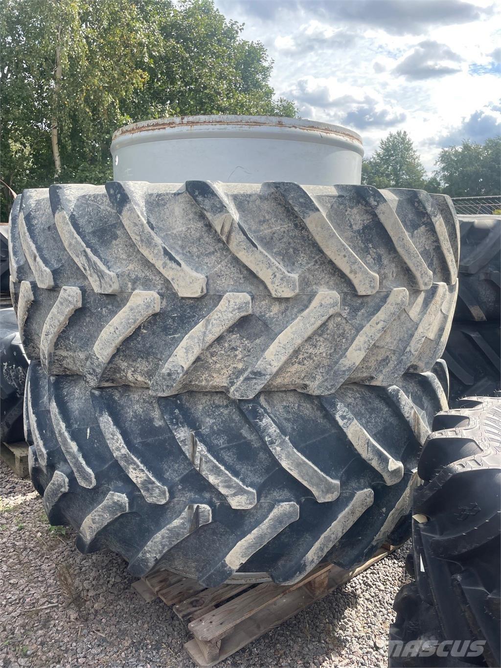  650/65X38 DUBBELMONTAGE Колеса