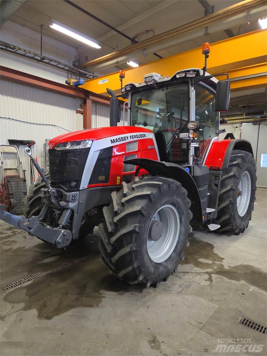  8S 265 Dyna E-power Трактори