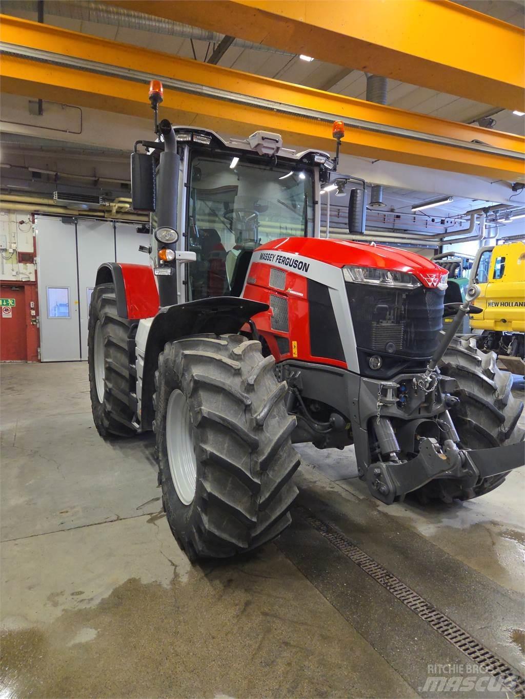  8S 265 Dyna E-power Трактори