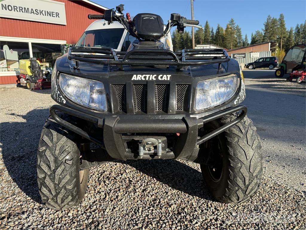 Arctic Cat 700H1 SERVO Всюдиходи