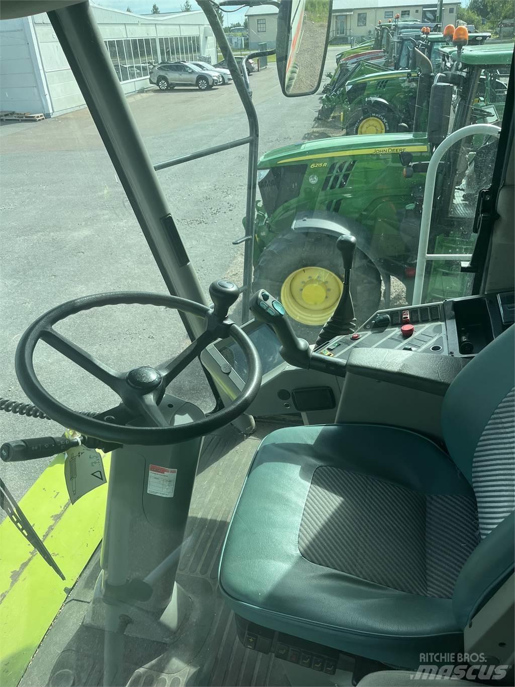 CLAAS Lexion 460 Зернозбиральні комбайни