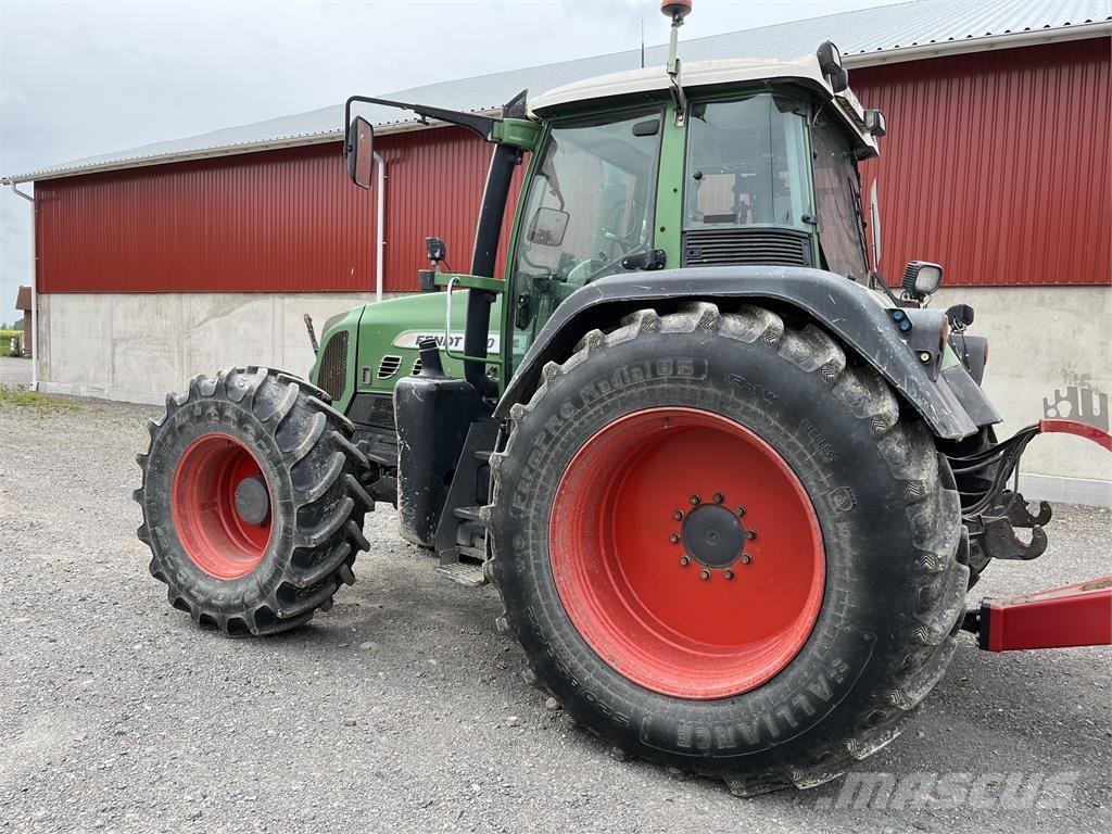Fendt 820 TRAKTOR Трактори