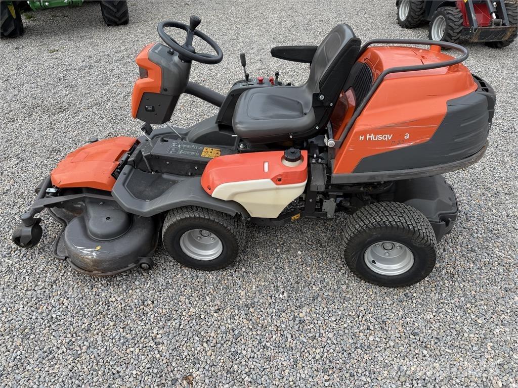 Husqvarna P524 Самохідні газонокосарки
