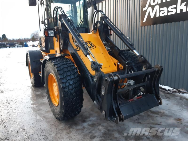 JCB 411 HT STORA BM Фронтальні навантажувачі