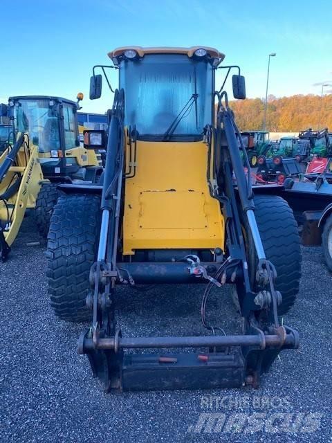 JCB 412S LASTMASKIN Фронтальні навантажувачі