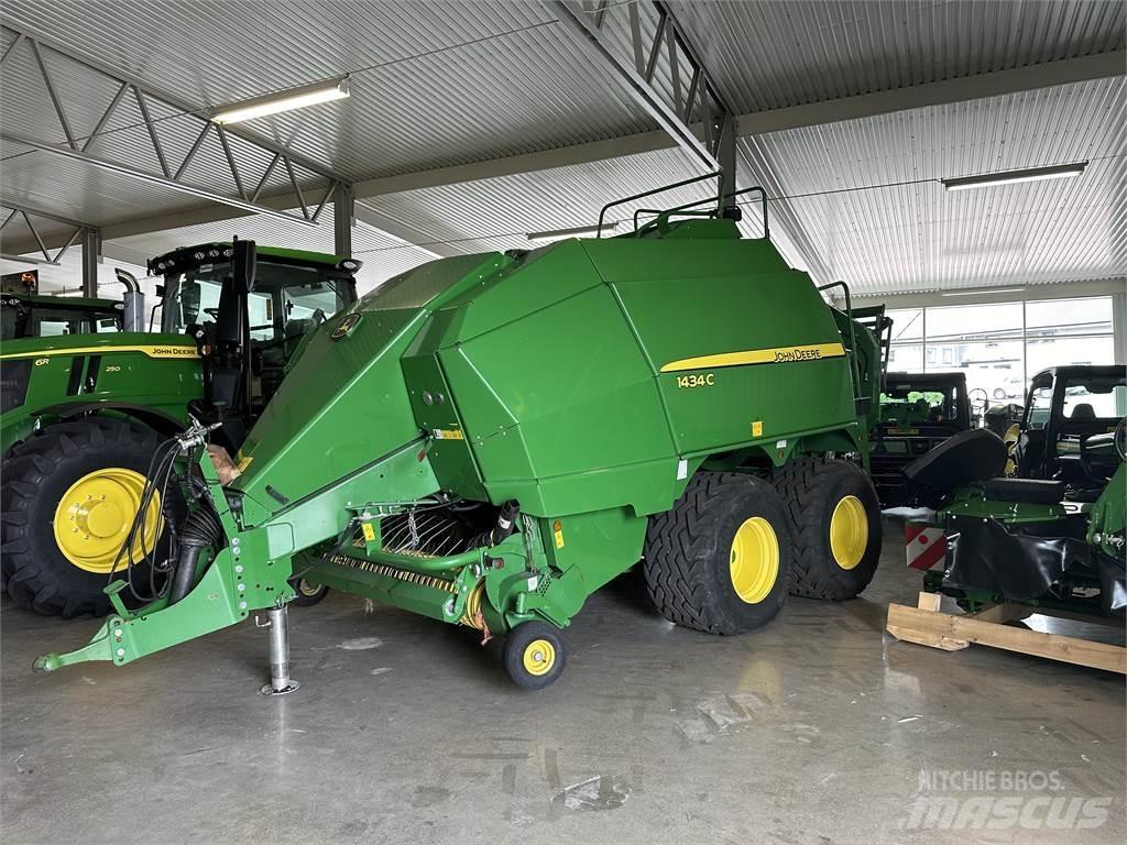 John Deere 1434 Рулонні прес-підбирачі