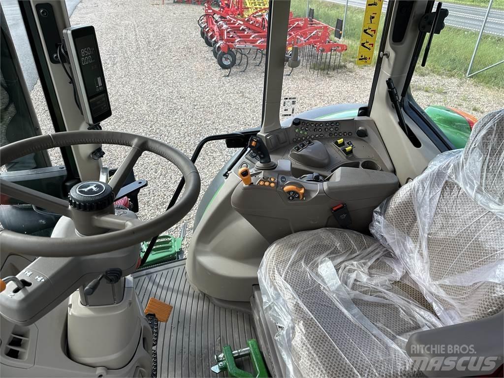 John Deere 6195M Трактори