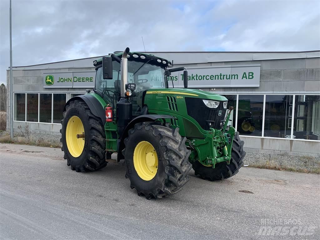 John Deere 6215R Трактори