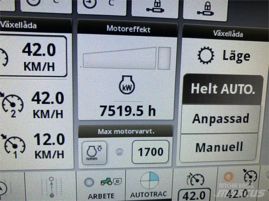 John Deere 6215R Трактори