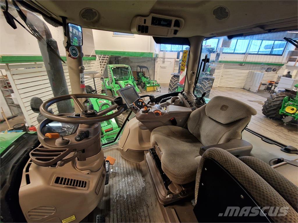 John Deere 6215R Трактори