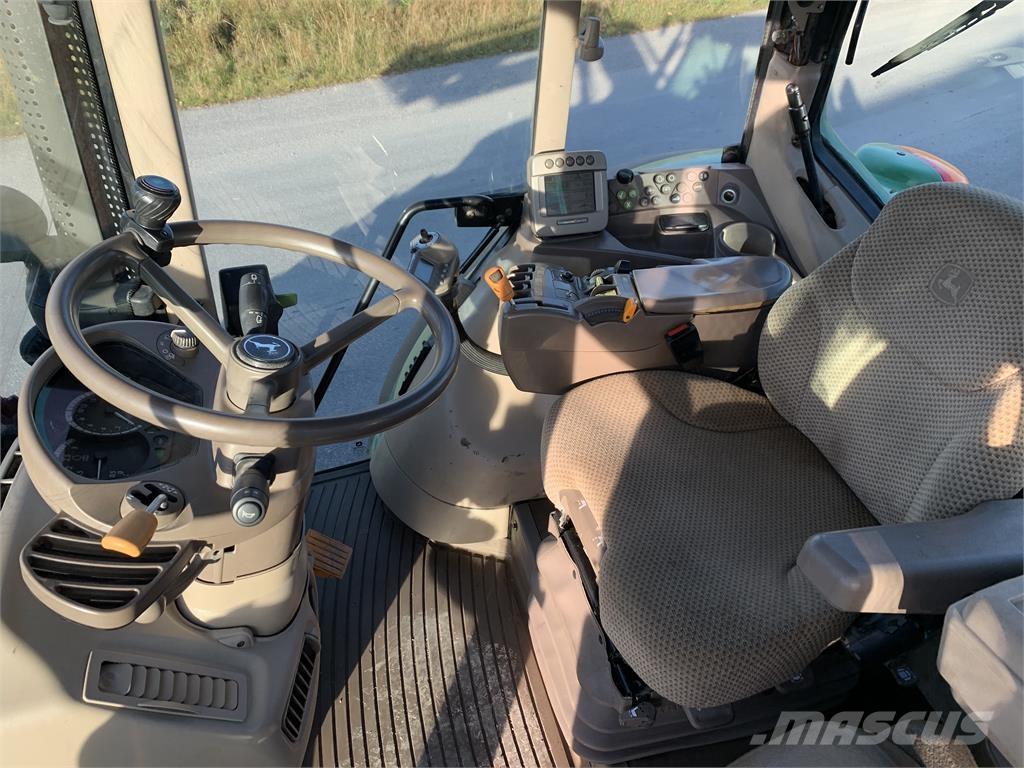 John Deere 7430 Трактори