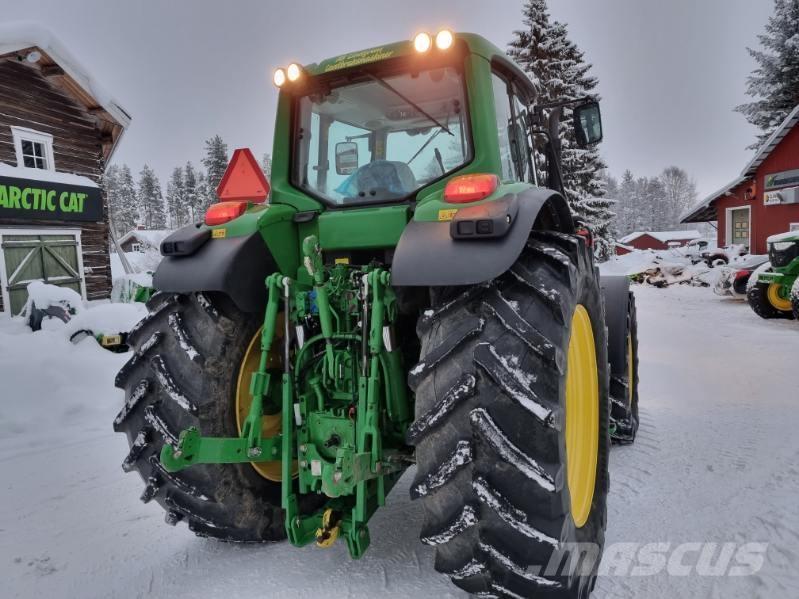 John Deere 7530 Трактори