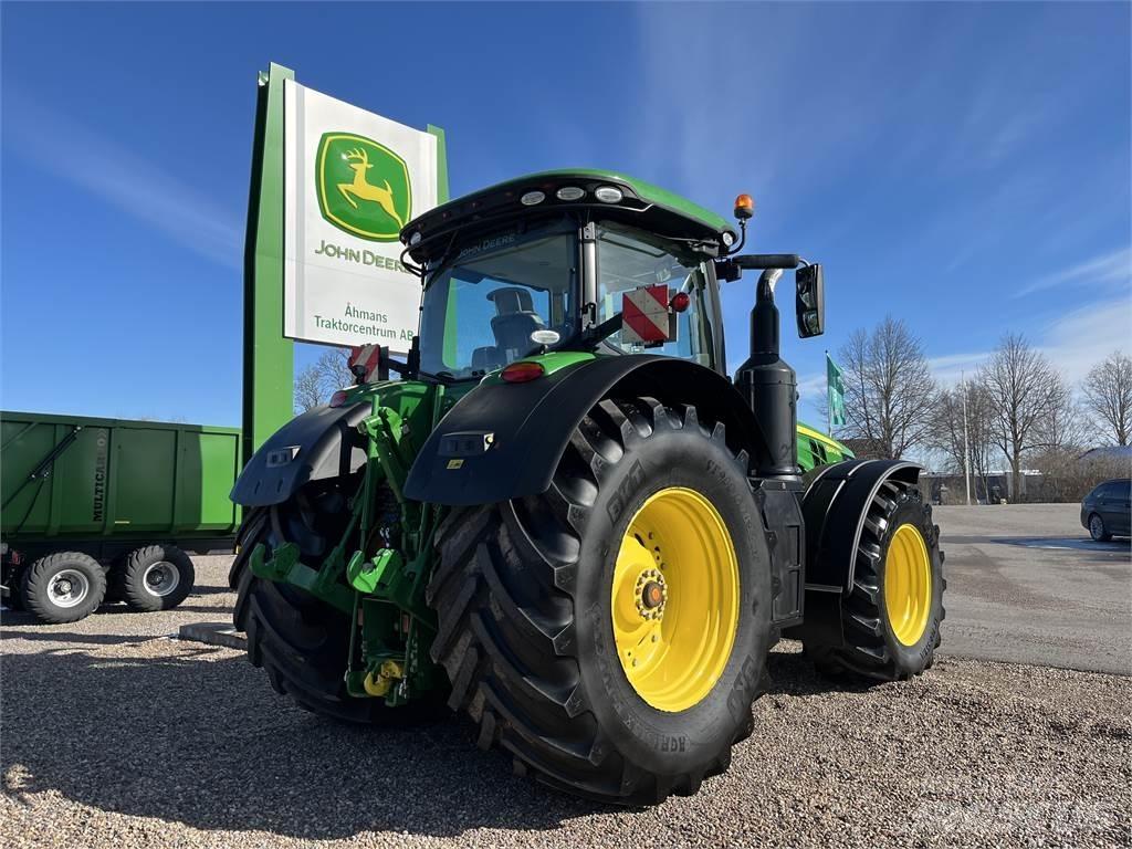 John Deere 8370R Трактори