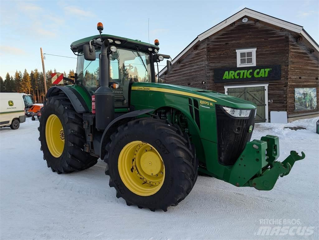 John Deere 8370R Трактори