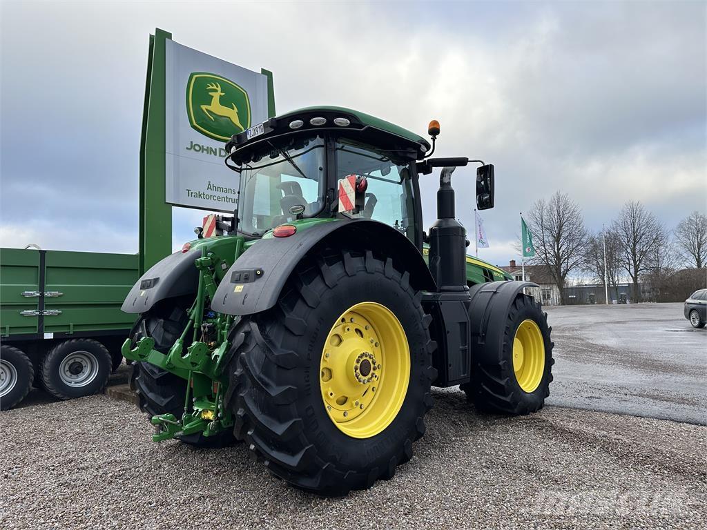 John Deere 8370R Трактори