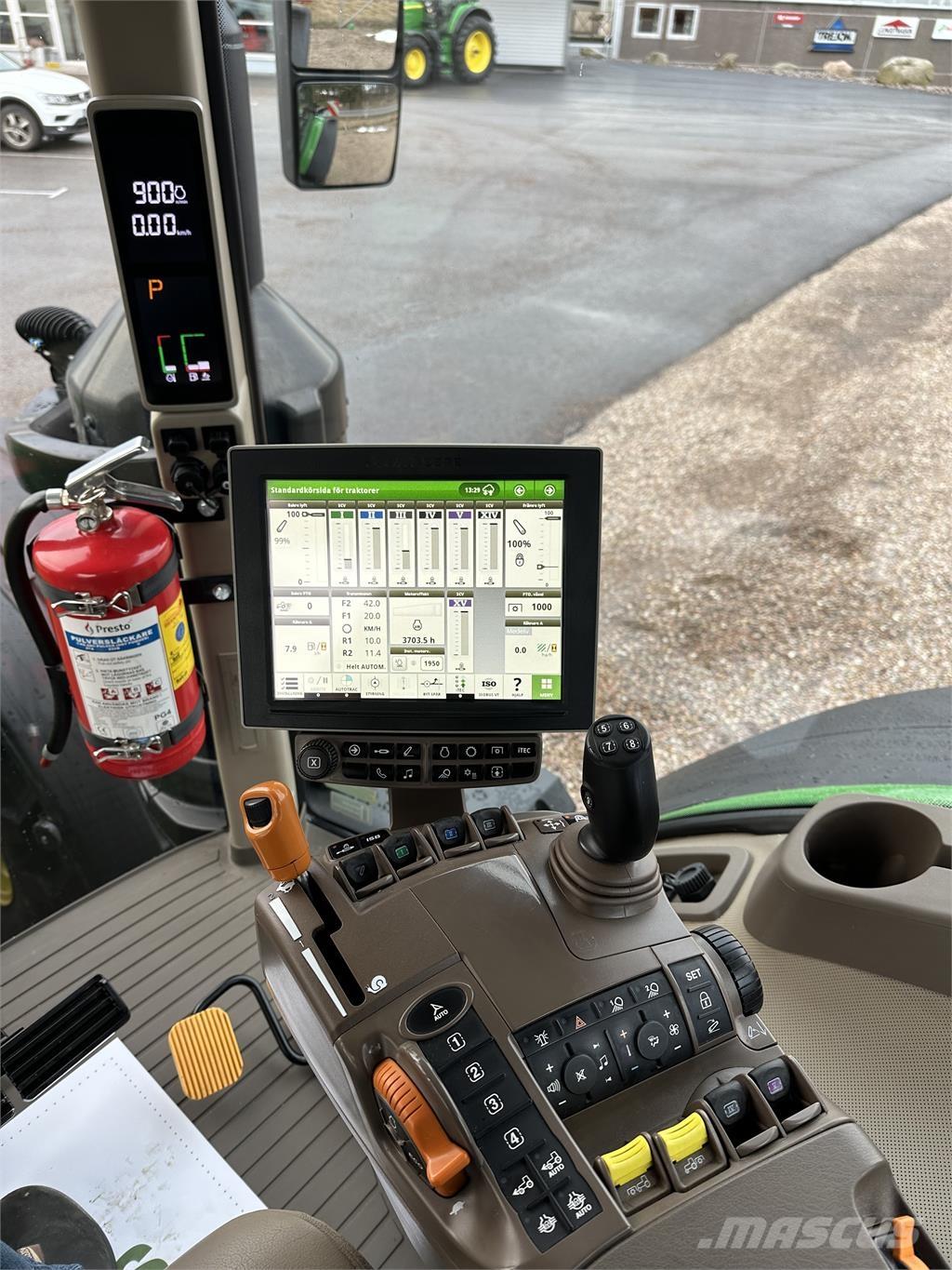 John Deere 8370R Трактори