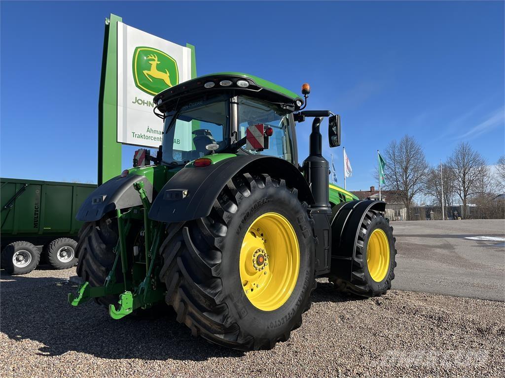 John Deere 8370R Трактори