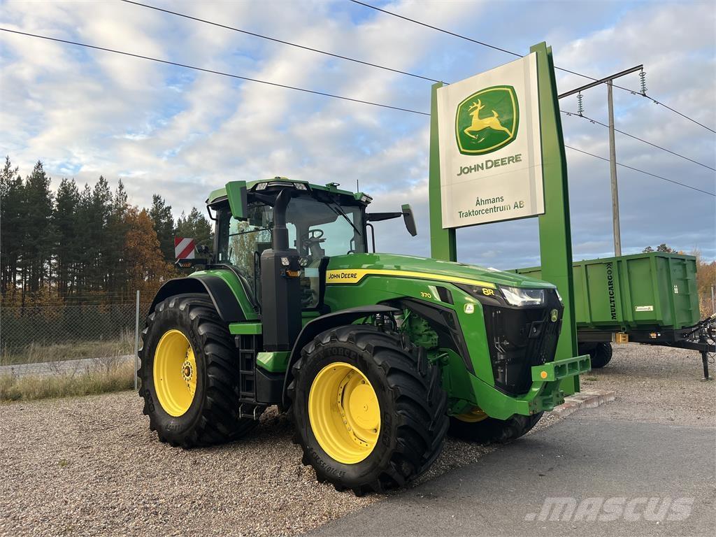 John Deere 8R 370 Трактори