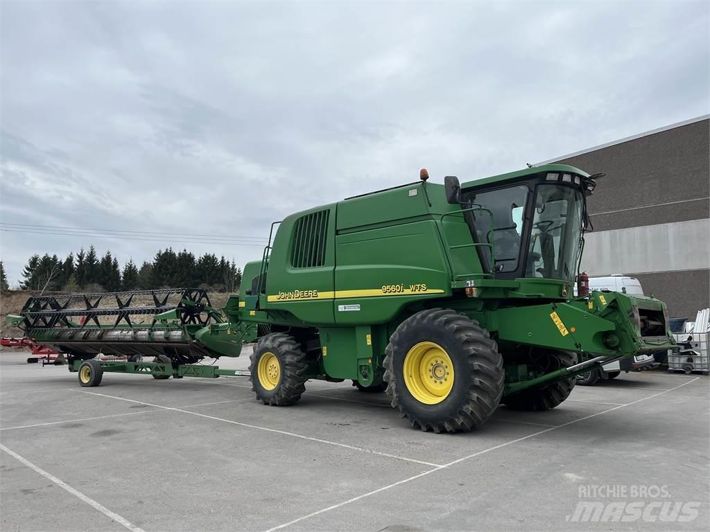 John Deere 9560i WTS Зернозбиральні комбайни