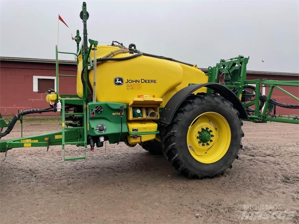 John Deere M740I SPRUTA Причіпні обприскувачі