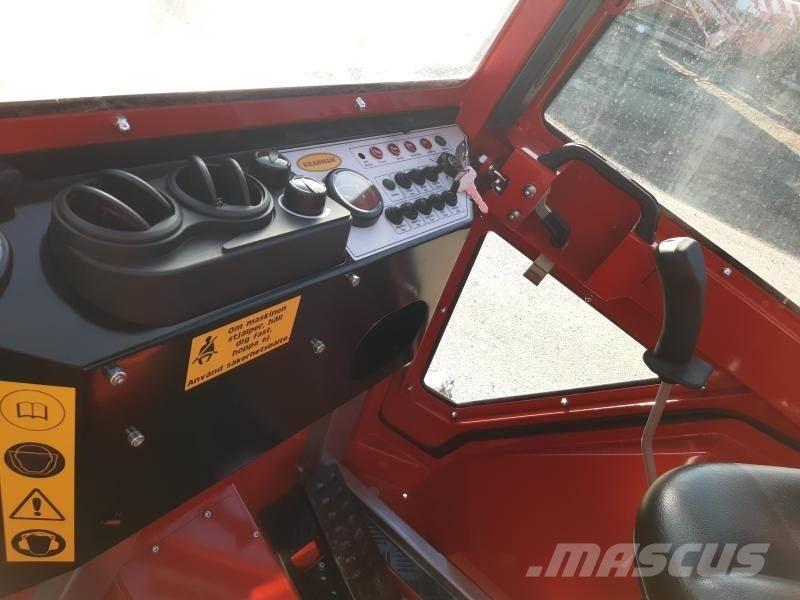 Kranman 660 PRO SKOTARE Екскаватори-навантажувачі