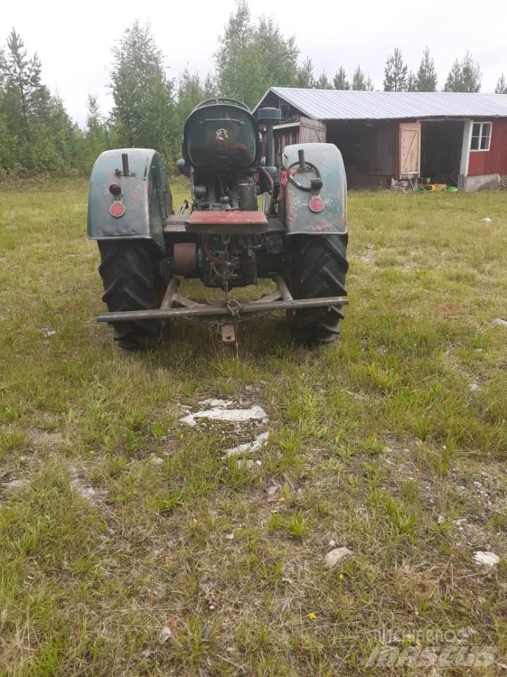MAN 33A Трактори