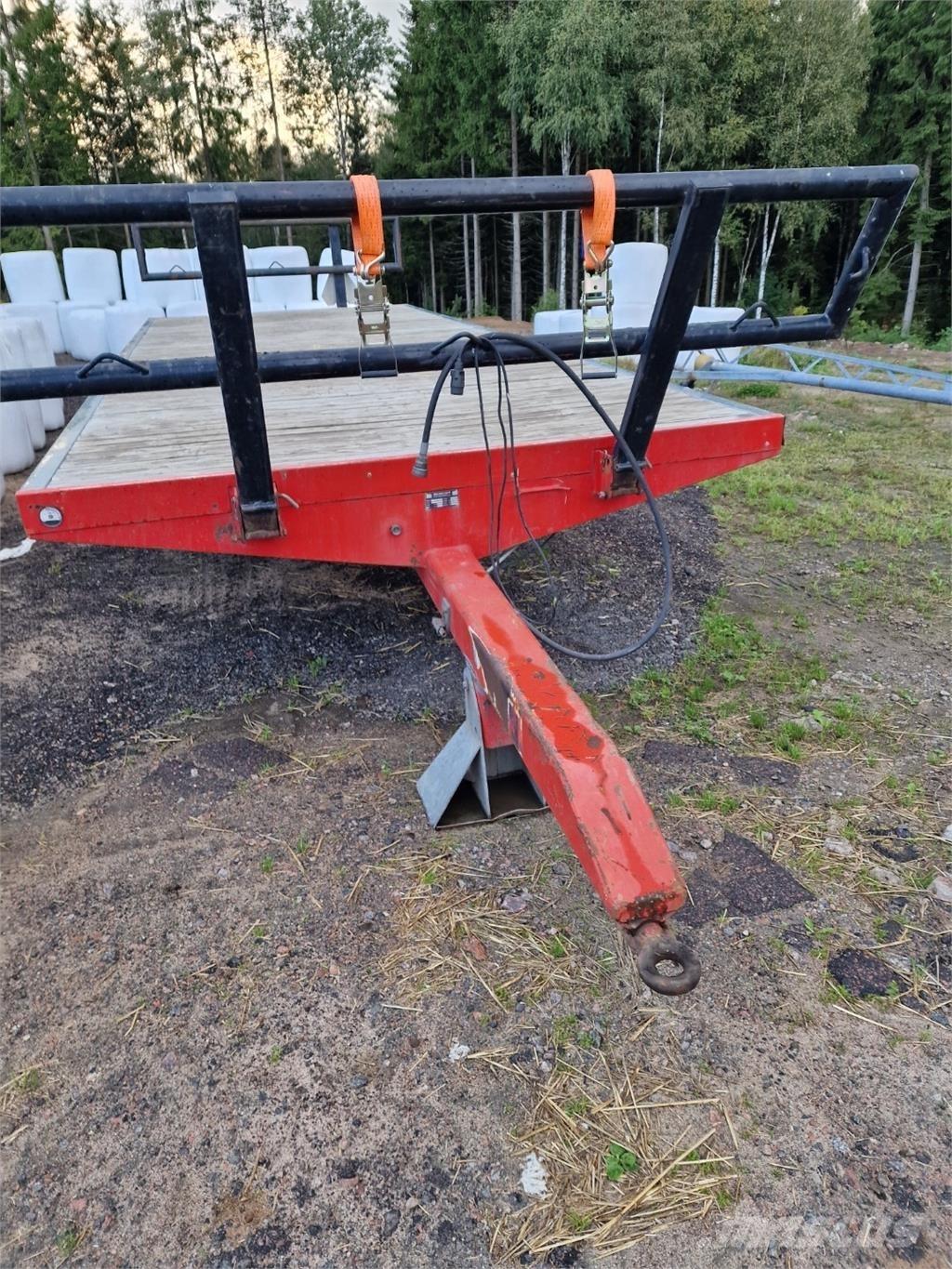Mova 10T BALKÄRRA Причепи для тюків