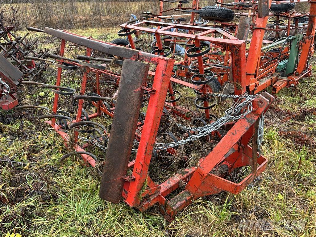  S-pinneharv 4 meter Інші землеоброблювальні машини і додаткове обладнання